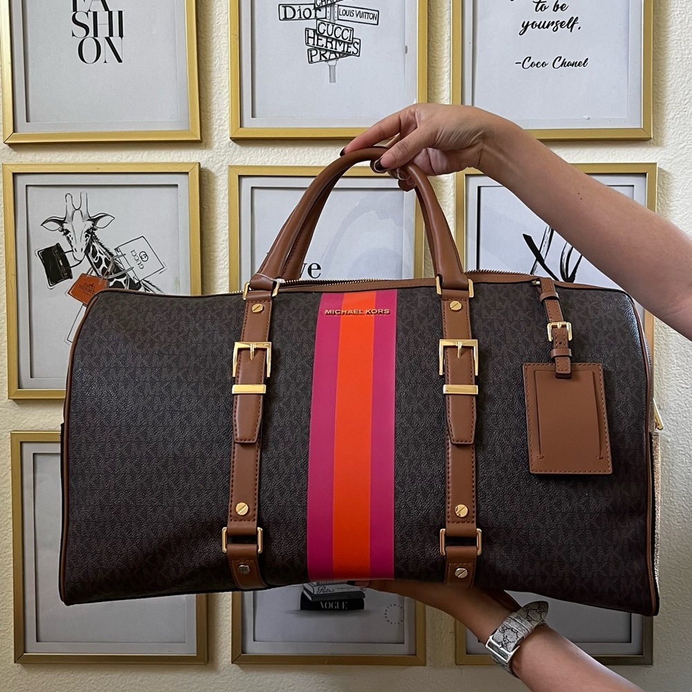 Bedford Michael kors extra large bag.